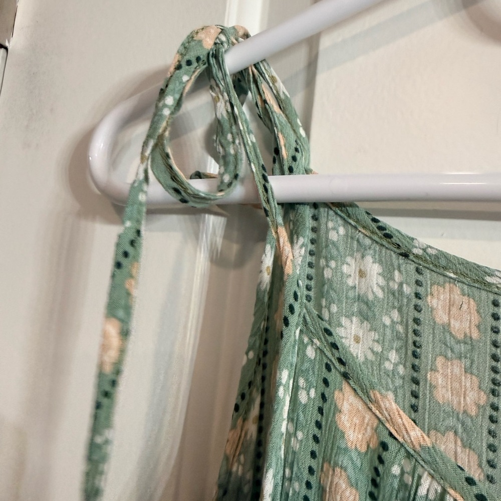 Fifth Ray Green Floral Tiered Tank Boho - Picture 3 of 8